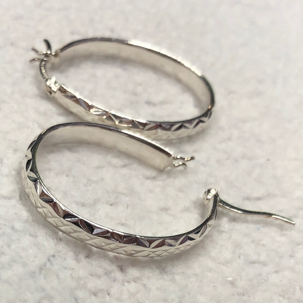 ALWAND VAHAN EUC Textured Sterling Silver Hoop Earrings - Picture 10 of 12